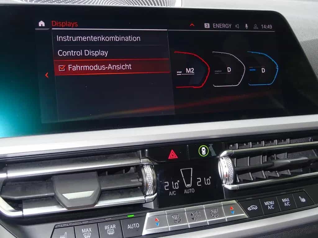 BMW 318 d Touring Aut Advantage Navi LC Pro Leder LED 03/2022-photo-28