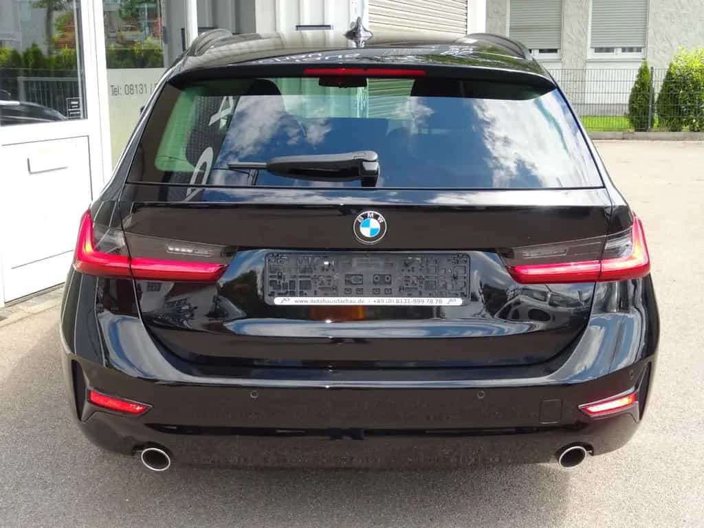 BMW 318 d Touring Aut Advantage Navi LC Pro Leder LED 03/2022-photo-4