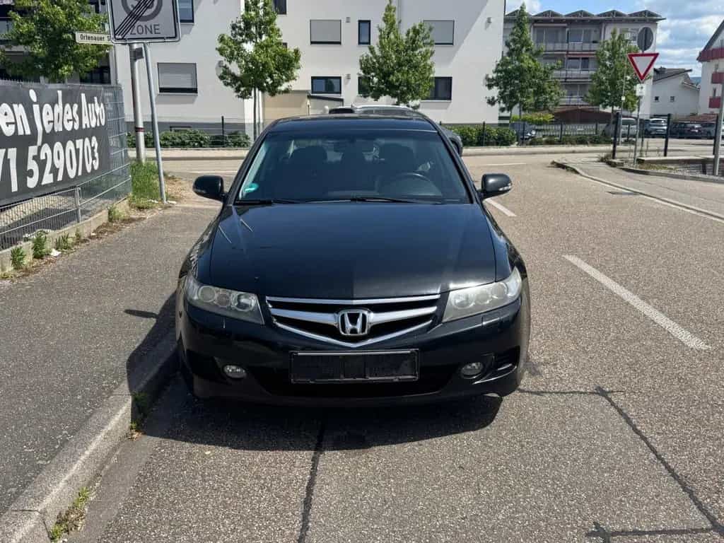 Honda Accord Lim. 2.0 Executive TÜV Neu / Schiebedach 03/2007-photo-0