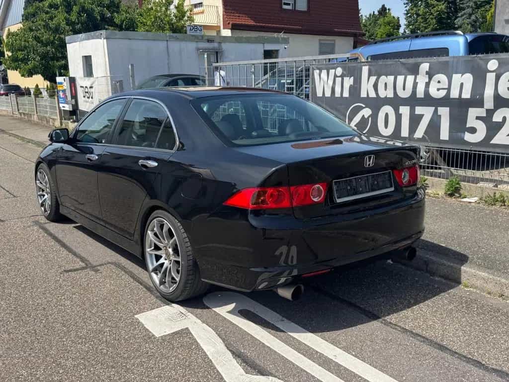 Honda Accord Lim. 2.0 Executive TÜV Neu / Schiebedach 03/2007-photo-2