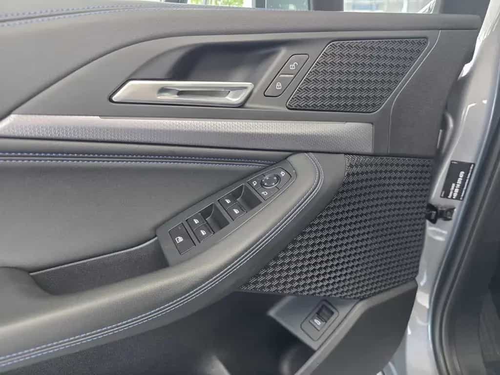 BMW 218 Active Tourer 218i Active Tourer M Sport Sitzhzg/Pano/RFK/Keyl 05/2024-photo-15