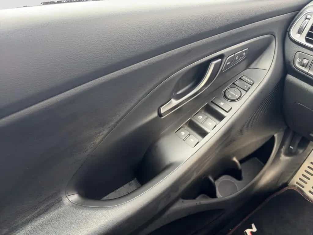 Hyundai i30 N Performance *PANO*LED*CAM*CARPLAY*ALCANTAR 04/2020-photo-12