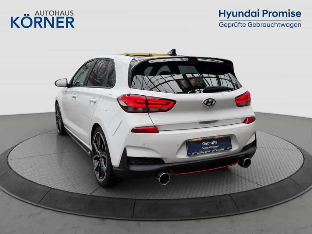 Hyundai i30 N Performance *PANO*LED*CAM*CARPLAY*ALCANTAR 04/2020-photo-2