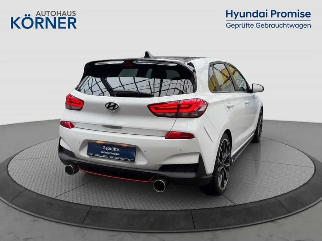 Hyundai i30 N Performance *PANO*LED*CAM*CARPLAY*ALCANTAR 04/2020-photo-3