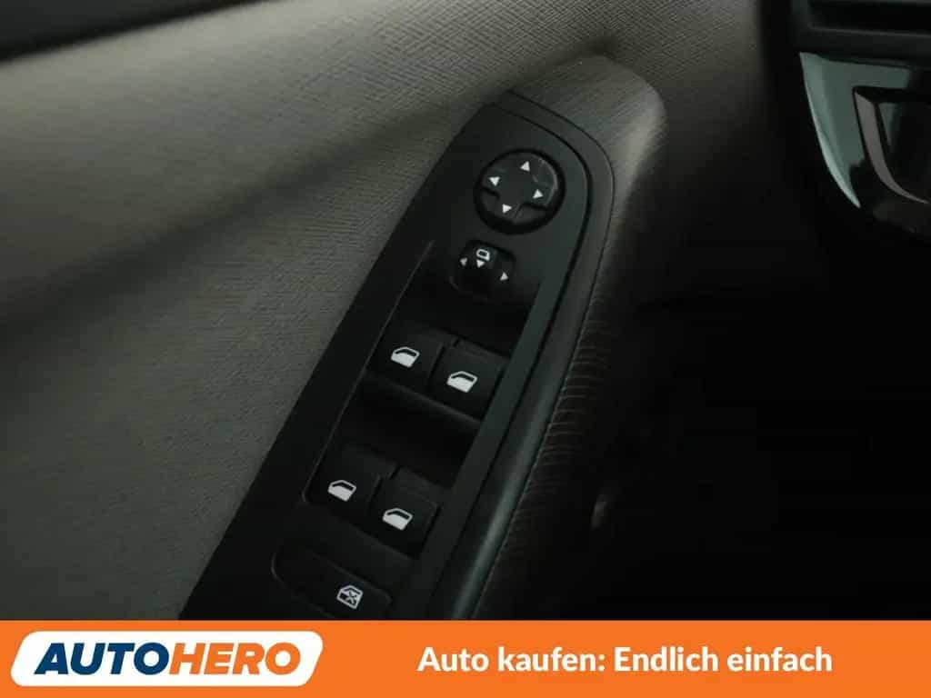 Citroën Grand C4 Picasso / SpaceTourer C4 Grand Picasso 1.6 Blue-HDi Selection *NAVI* 06/2015-photo-28