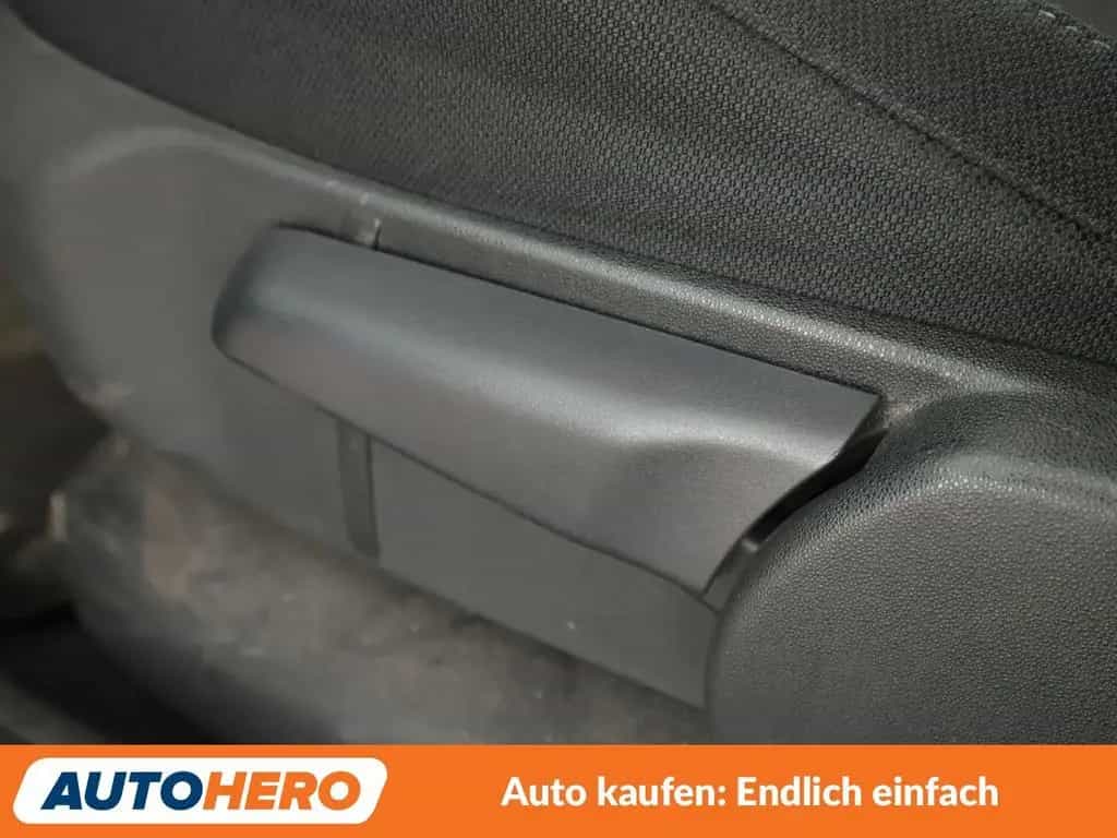 Citroën Grand C4 Picasso / SpaceTourer C4 Grand Picasso 1.6 Blue-HDi Selection *NAVI* 06/2015-photo-32