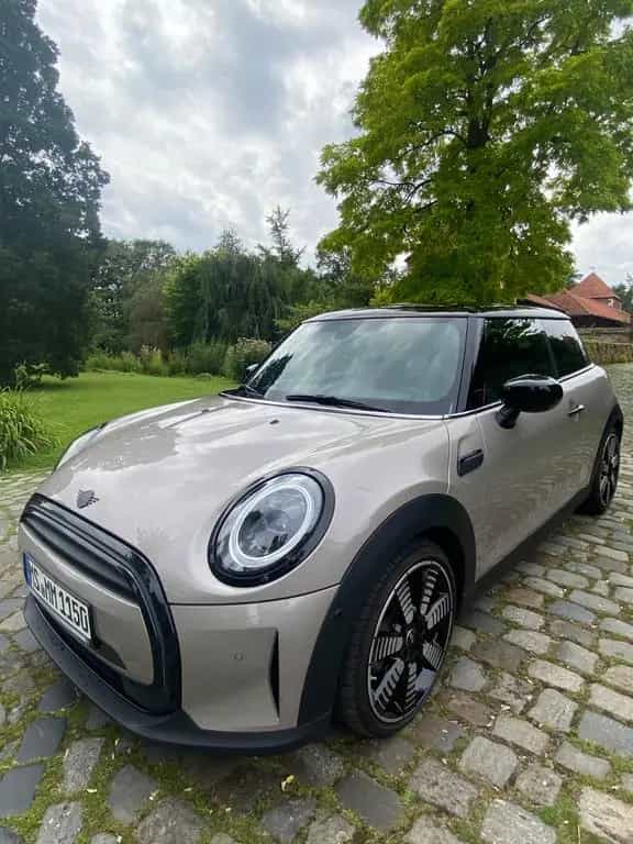 MINI Cooper Mini Cooper, Vollausst. Wie Neu, Blickfang, 08/2021-photo-4