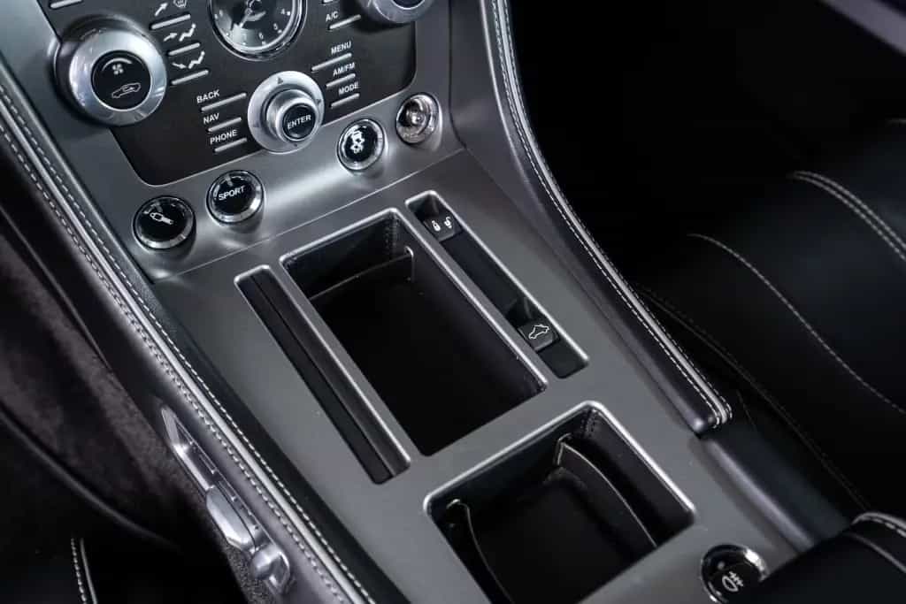 Aston Martin DB9 Volante V12 Top Zustand 07/2014-photo-22