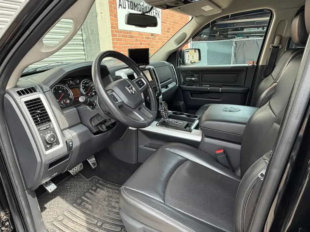 Dodge RAM 1500 4x4 Hemi 5.7 V8*LED*Navi*TOP-Zustand !* 06/2009-photo-10