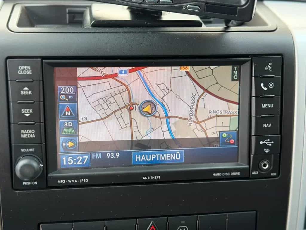 Dodge RAM 1500 4x4 Hemi 5.7 V8*LED*Navi*TOP-Zustand !* 06/2009-photo-18