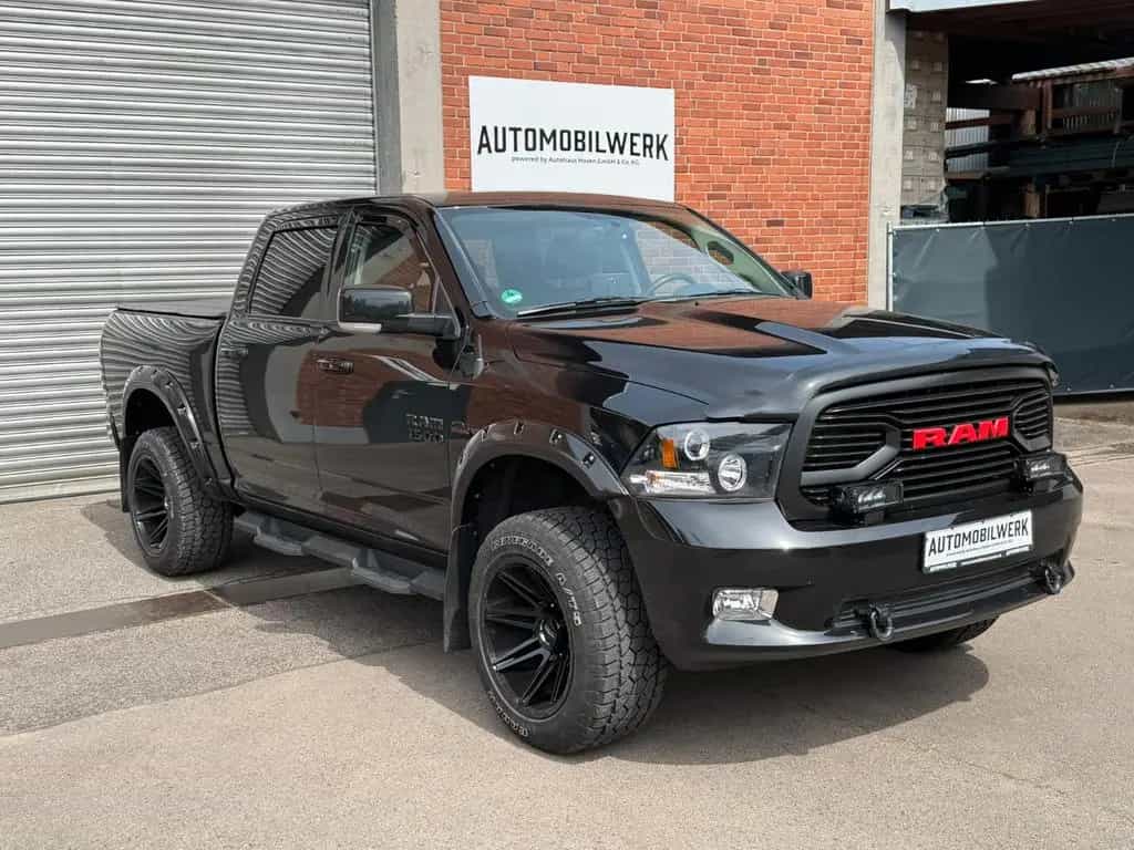 Dodge RAM 1500 4x4 Hemi 5.7 V8*LED*Navi*TOP-Zustand !* 06/2009-photo-3