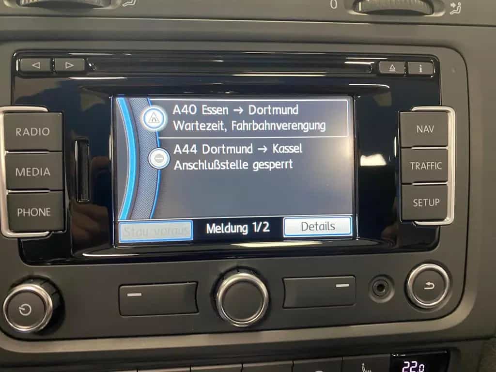 Volkswagen Golf 2.0 16V TSI R Cabrio KLIMA+PDC+NAVI+SHZ+ALU 07/2014-photo-24