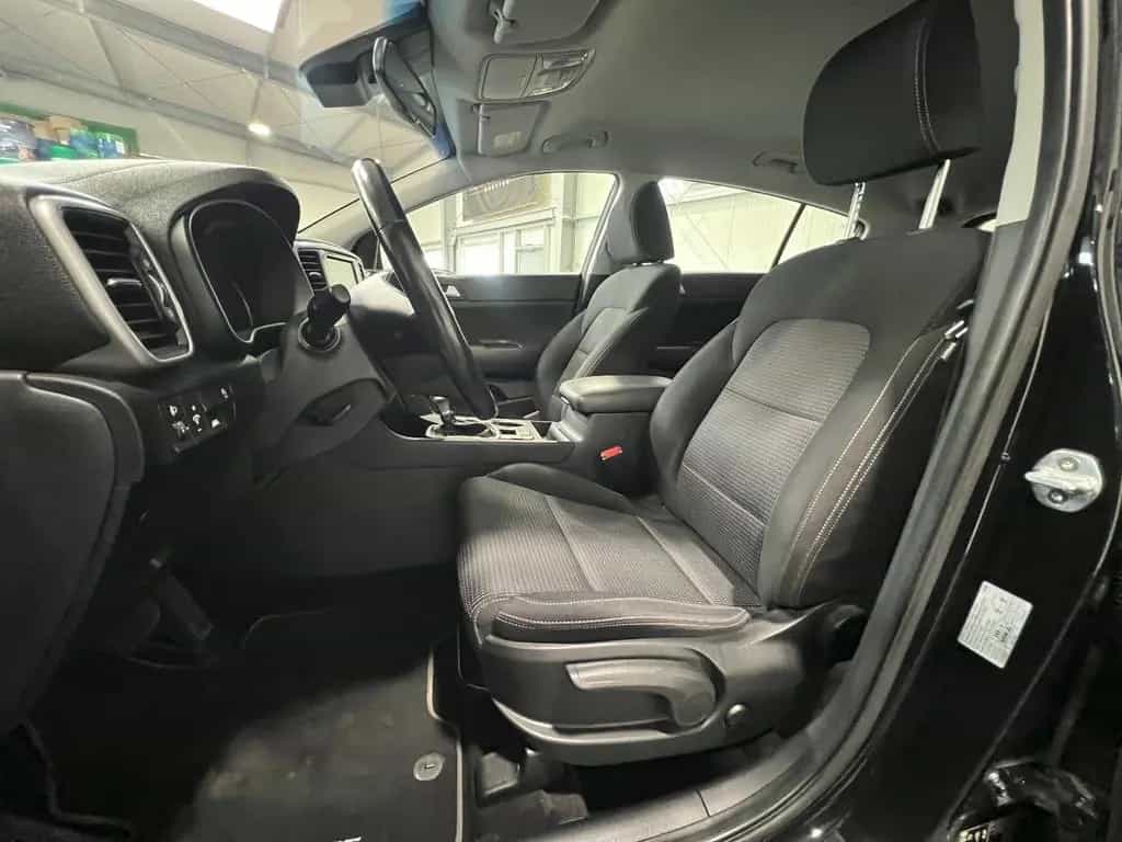 Kia Sportage 1.6 TGDI Automatik **Navi*Kamera*AHK** 04/2021-photo-11