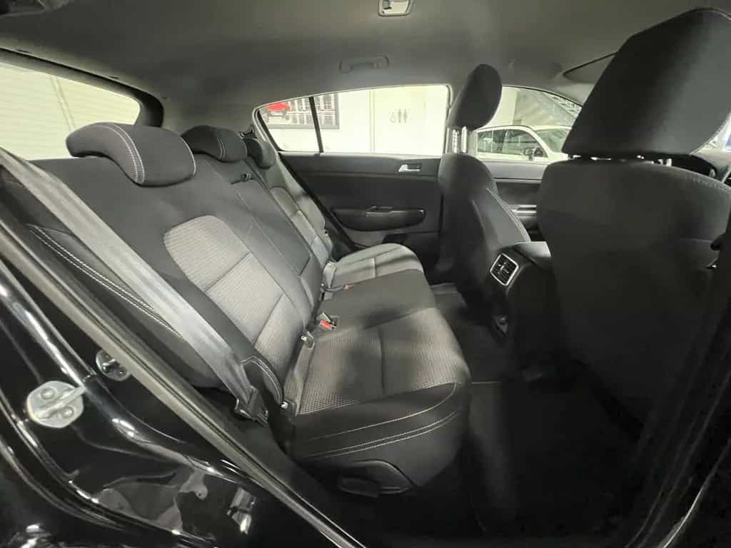 Kia Sportage 1.6 TGDI Automatik **Navi*Kamera*AHK** 04/2021-photo-15