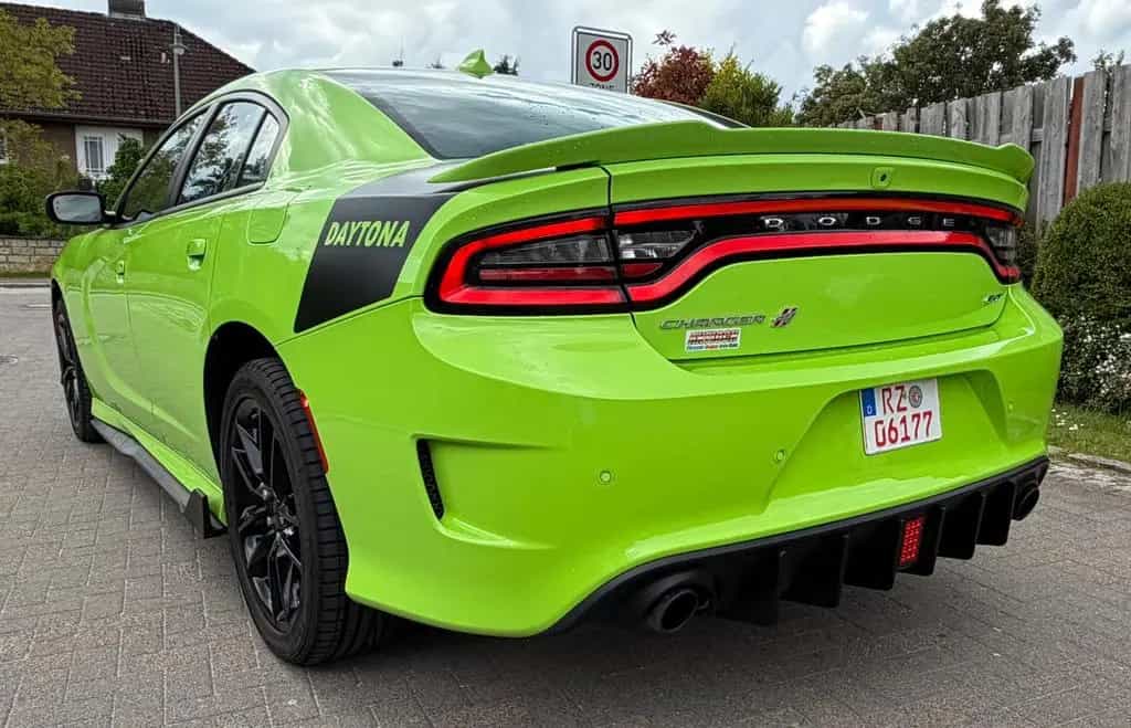 Dodge Charger GT AWD Daytona Line Voll Ausstat WIE NEU 05/2024-photo-12