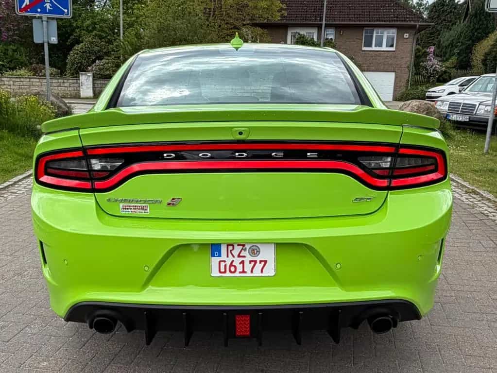 Dodge Charger GT AWD Daytona Line Voll Ausstat WIE NEU 05/2024-photo-13