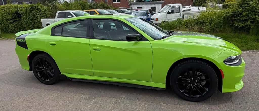 Dodge Charger GT AWD Daytona Line Voll Ausstat WIE NEU 05/2024-photo-19
