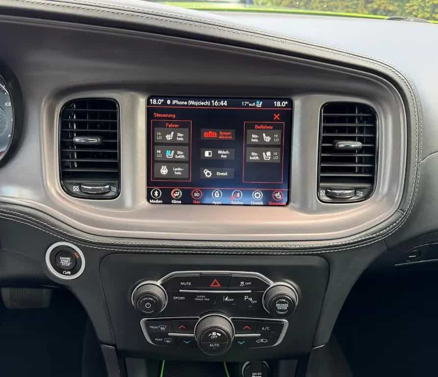 Dodge Charger GT AWD Daytona Line Voll Ausstat WIE NEU 05/2024-photo-38