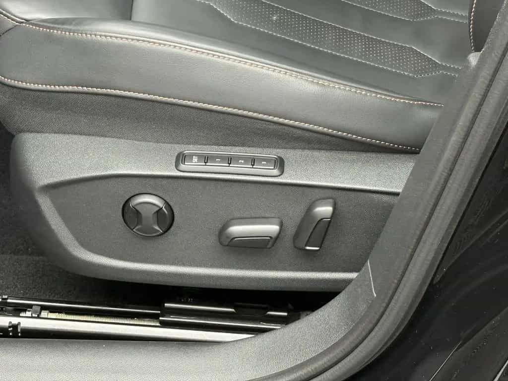 Cupra Formentor VZ 4Drive | PANO | AMBIENTE | MEMORY | 09/2022-photo-23