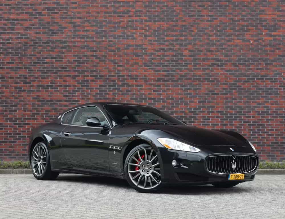 Maserati Granturismo 4.7 S | Nero Carbonio - Scheckheft 11/2009-photo-0
