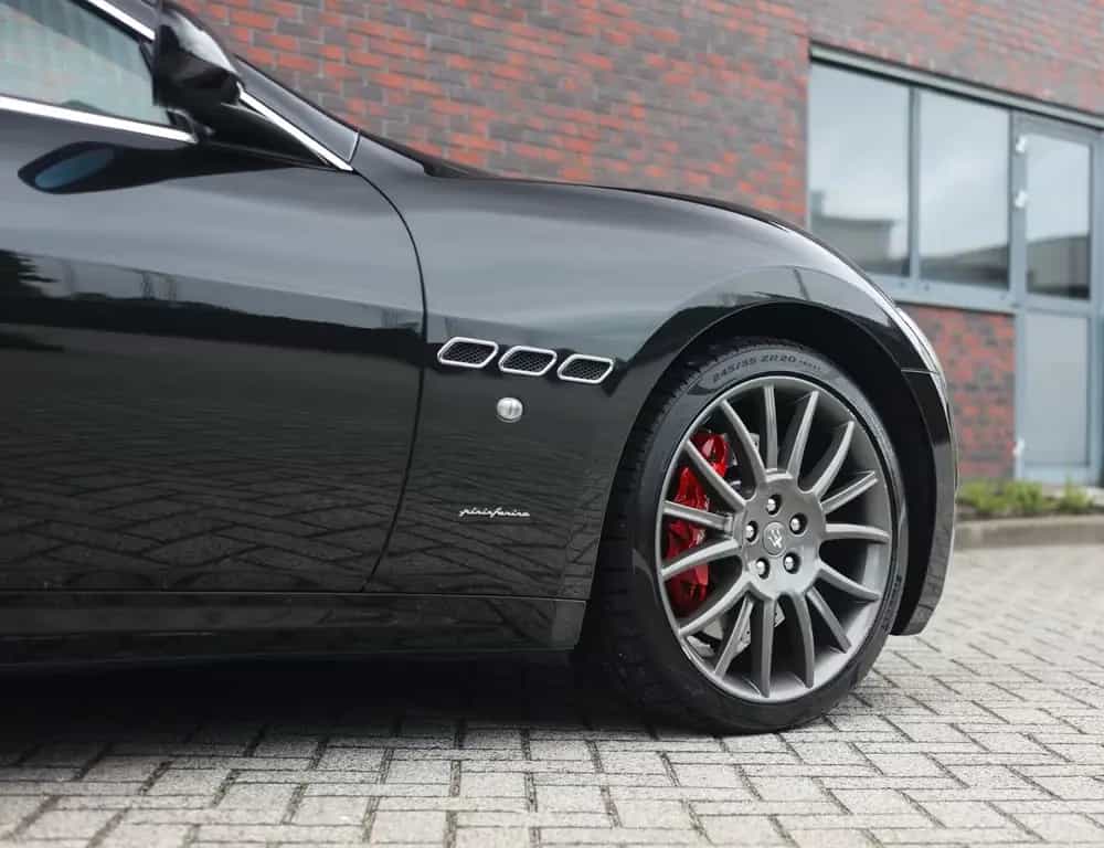 Maserati Granturismo 4.7 S | Nero Carbonio - Scheckheft 11/2009-photo-18