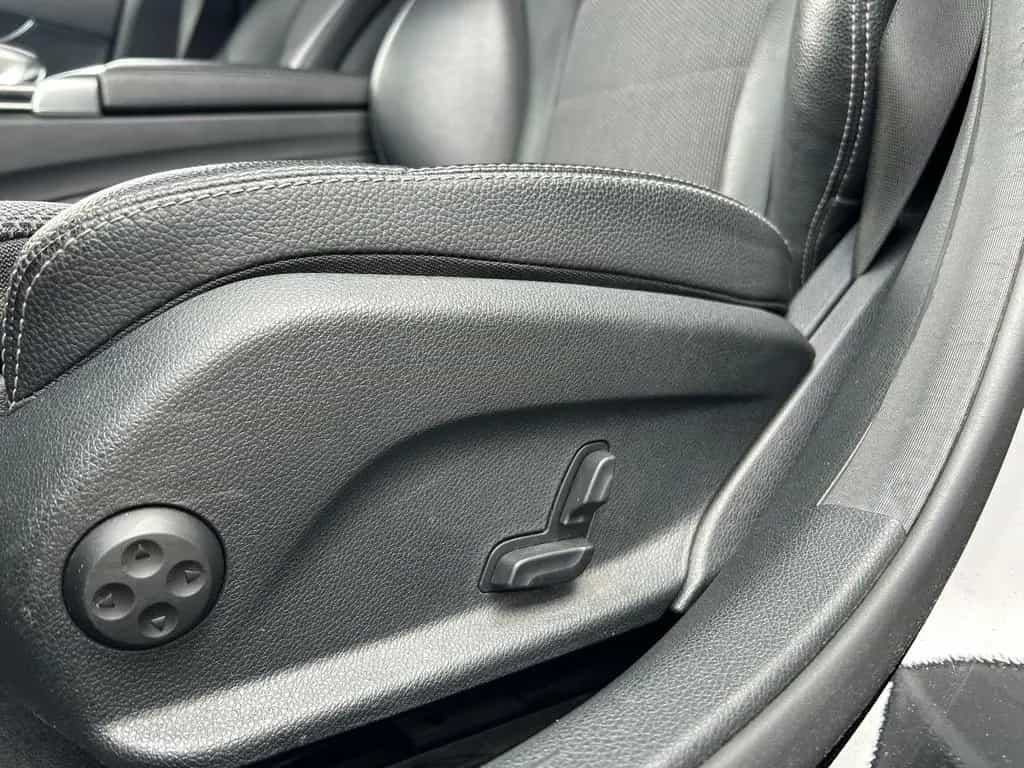 Mercedes-Benz C 400 T 4Matic Shz Navi LED Kamera 08/2017-photo-17