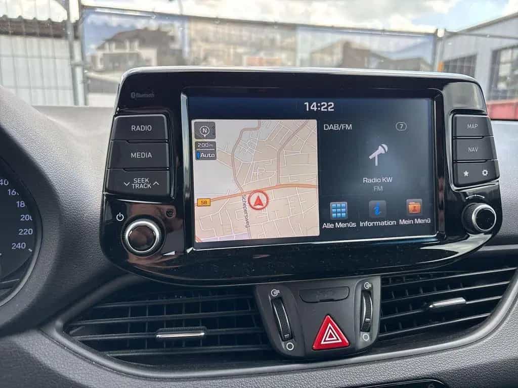 Hyundai i30 1.0 TGDI KAT 06/2017-photo-12