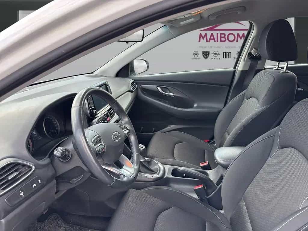 Hyundai i30 1.0 TGDI KAT 06/2017-photo-8