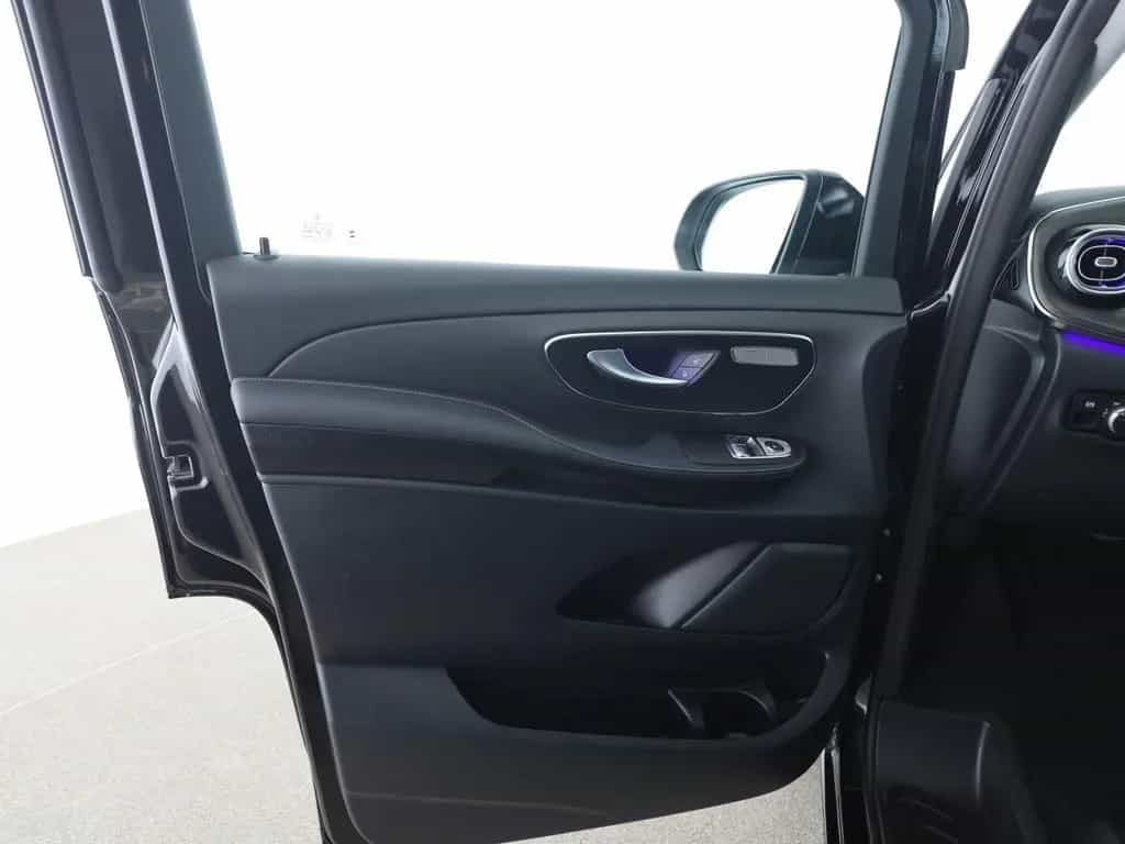 Mercedes-Benz V 300 d Extralang Avantgarde Distronic 360 Leder 05/2025-photo-12