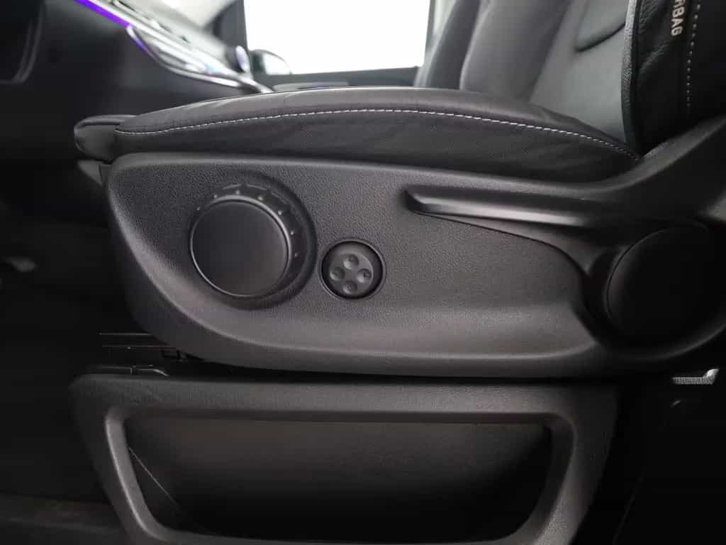 Mercedes-Benz V 300 d Extralang Avantgarde Distronic 360 Leder 05/2025-photo-18
