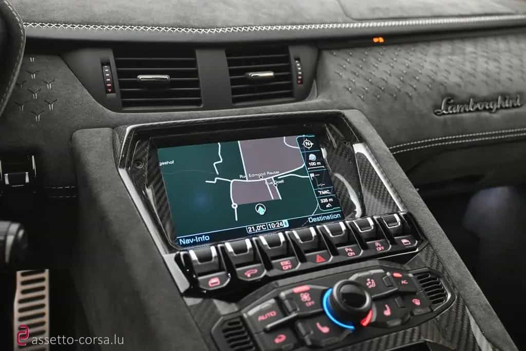 Lamborghini Aventador LP780-4 Ultimae Roadster*Lift*Carbon 08/2022-photo-13