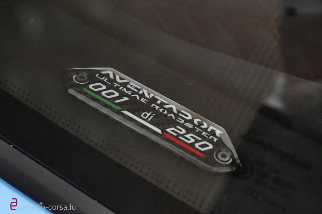Lamborghini Aventador LP780-4 Ultimae Roadster*Lift*Carbon 08/2022-photo-40
