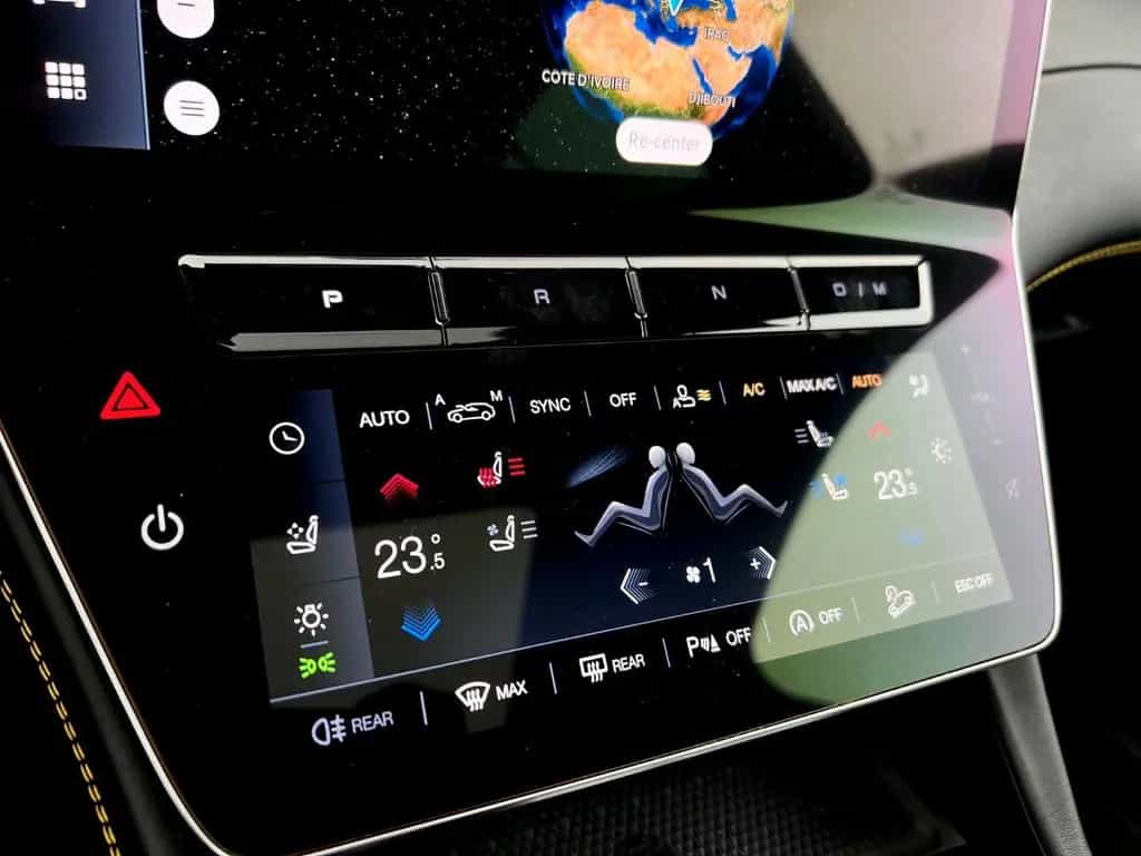 Maserati Grecale 2.0 MHEV Modena Auto 4WD 04/2023-photo-15
