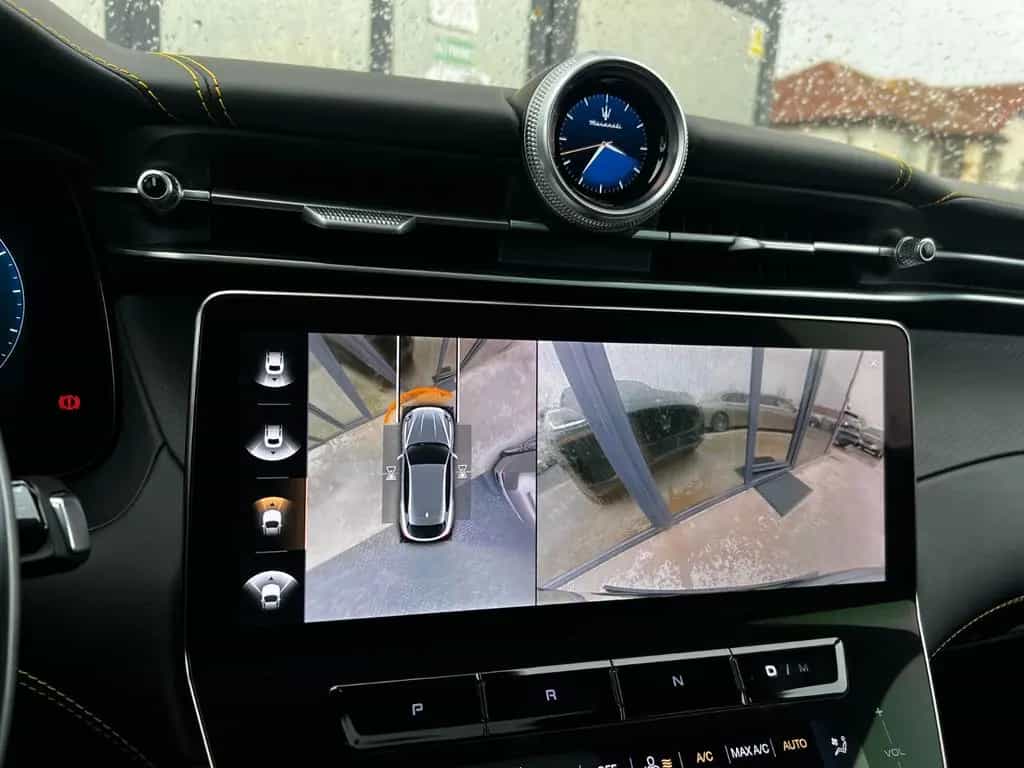Maserati Grecale 2.0 MHEV Modena Auto 4WD 04/2023-photo-17