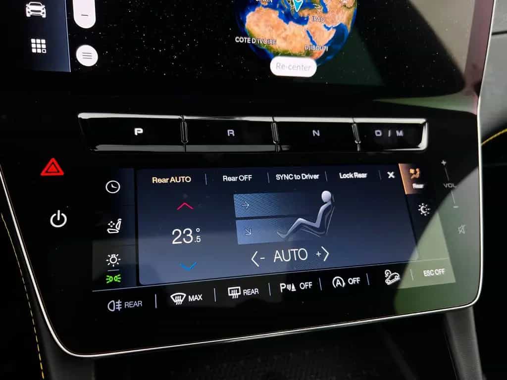 Maserati Grecale 2.0 MHEV Modena Auto 4WD 04/2023-photo-21