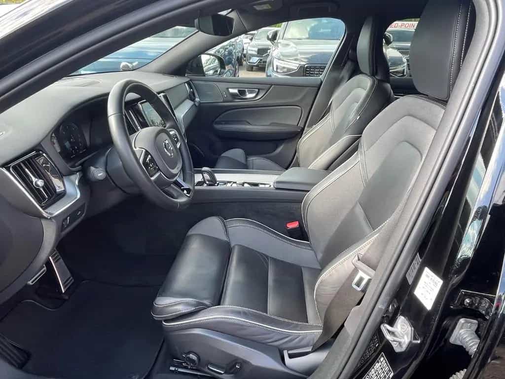 Volvo V60 B4 D R Design Aut. Cam AHK H&K Sound ACC 01/2022-photo-10
