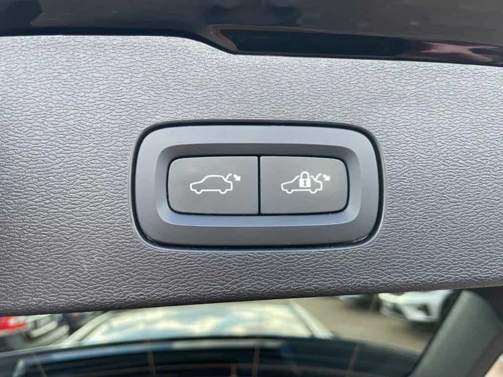 Volvo V60 B4 D R Design Aut. Cam AHK H&K Sound ACC 01/2022-photo-9