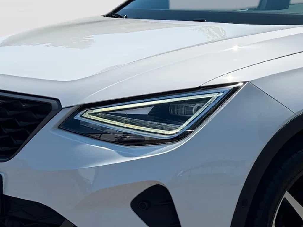 Seat Arona FR 1.5 TSI 03/2024-photo-8