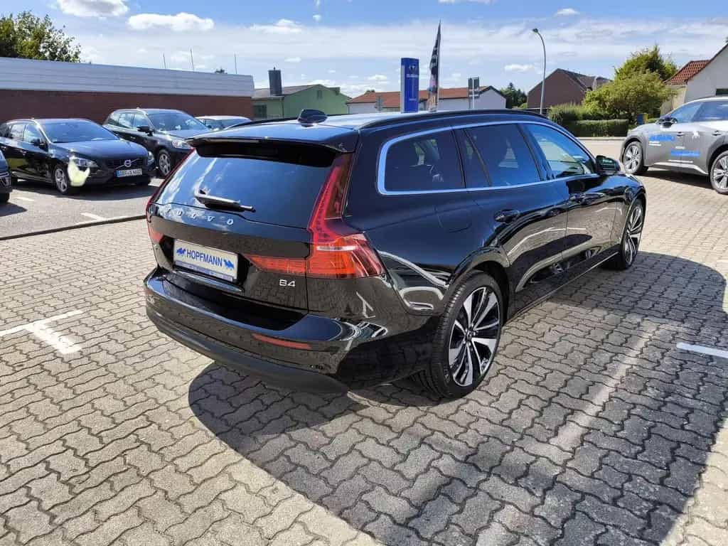 Volvo V60 B4 Benzin ACC BLIS Frontscheibenhzg 11/2024-photo-4