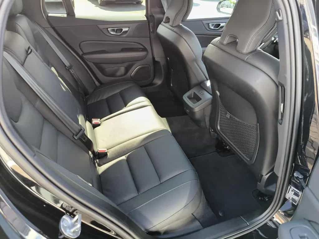 Volvo V60 B4 Benzin ACC BLIS Frontscheibenhzg 11/2024-photo-9