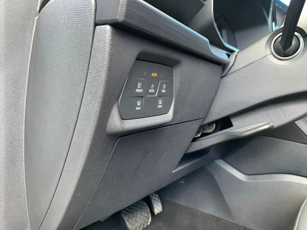 Cupra Leon 1.5 eTSI ACT 7-Gang-DSG +KAMERA+SHZ+PDC+LED 05/2024-photo-20