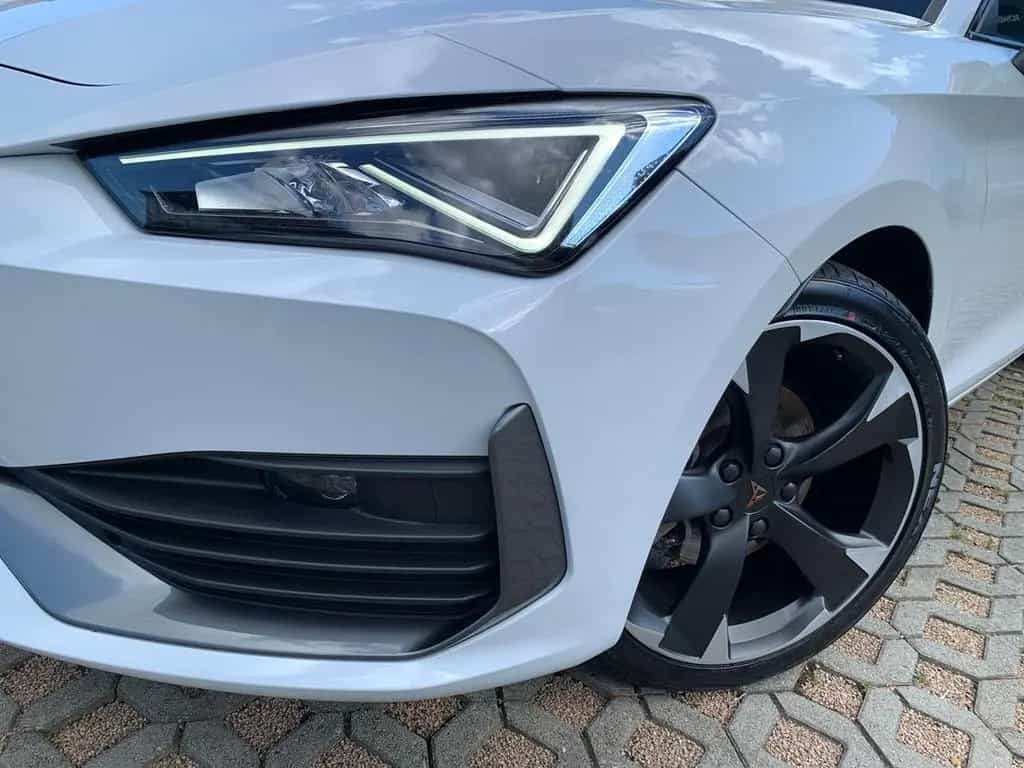 Cupra Leon 1.5 eTSI ACT 7-Gang-DSG +KAMERA+SHZ+PDC+LED 05/2024-photo-23