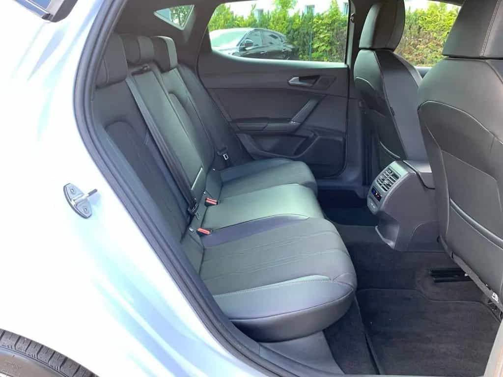Cupra Leon 1.5 eTSI ACT 7-Gang-DSG +KAMERA+SHZ+PDC+LED 05/2024-photo-25