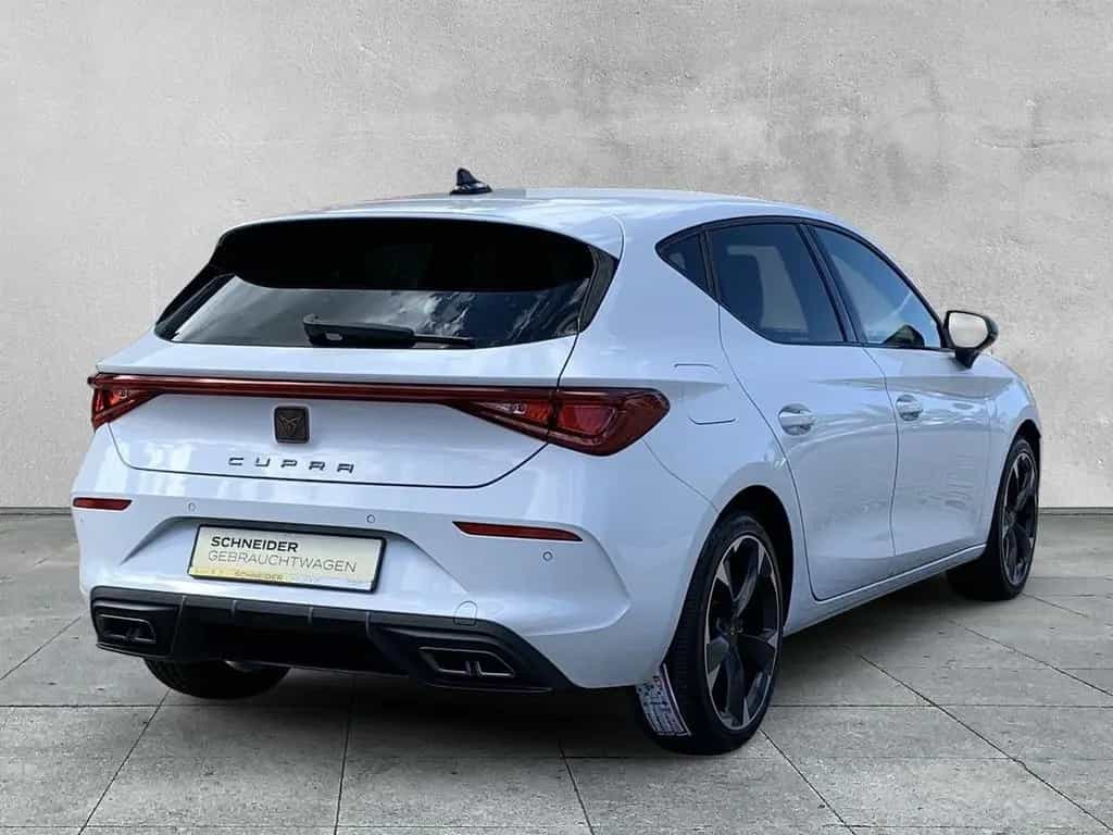 Cupra Leon 1.5 eTSI ACT 7-Gang-DSG +KAMERA+SHZ+PDC+LED 05/2024-photo-4
