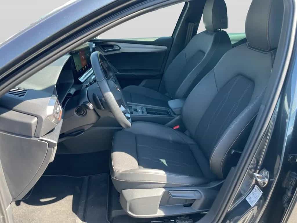 Cupra Leon ST TSI DSG AHK SHZ ACC Matrix Totwinkel 03/2024-photo-10
