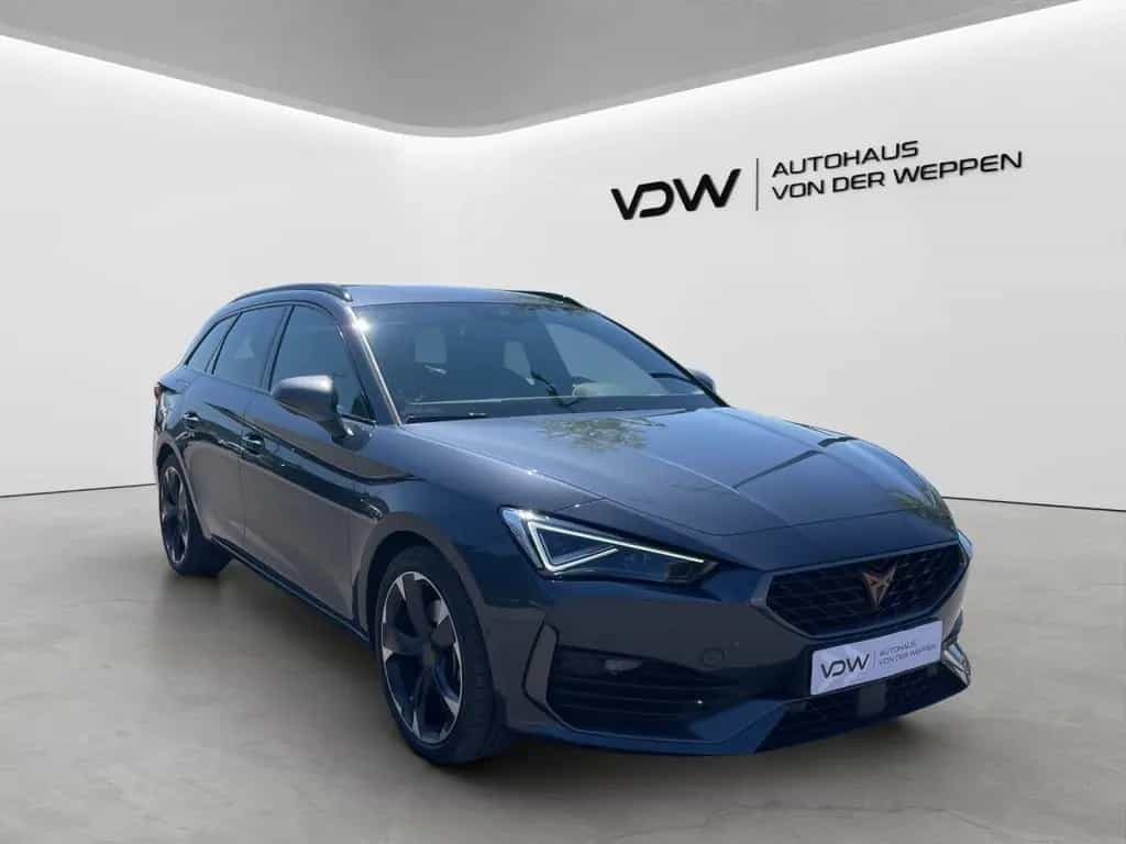 Cupra Leon ST TSI DSG AHK SHZ ACC Matrix Totwinkel 03/2024-photo-9