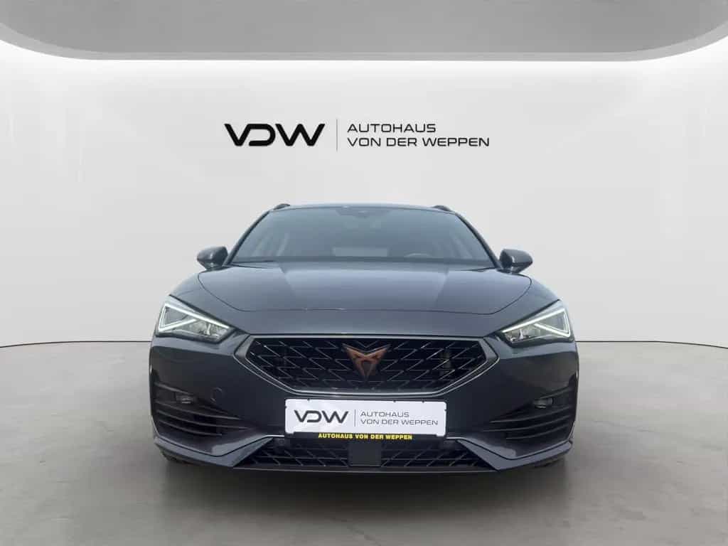 Cupra Leon ST VZ TSI DSG 4Drive AHK ACC SHZ Keyless 04/2023-photo-1