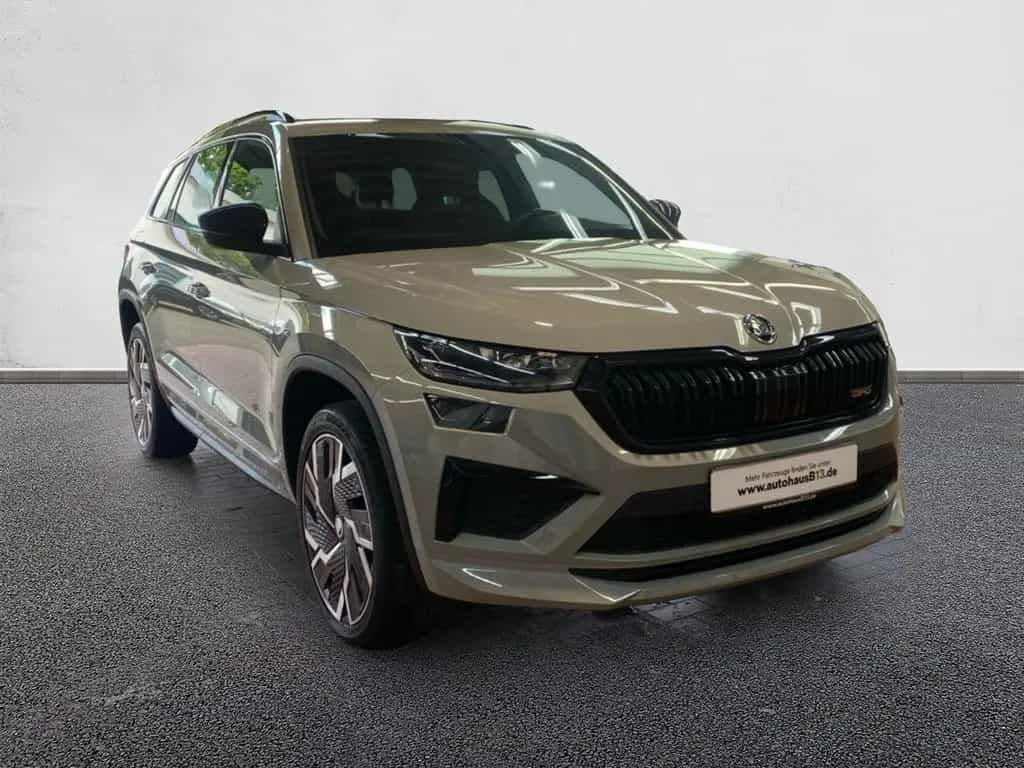 Skoda Kodiaq RS 2,0 TSI 4x4 AHK+NAVI+KAM+LED+ACC+KLIMA 04/2024-photo-6