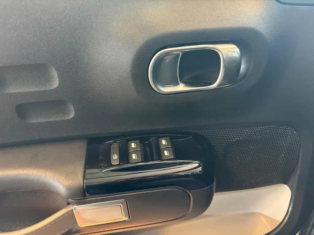 Citroën C3 Shine Pack /Autom./2.Hd/58TKM/SHZ/CARPLAY 08/2020-photo-29