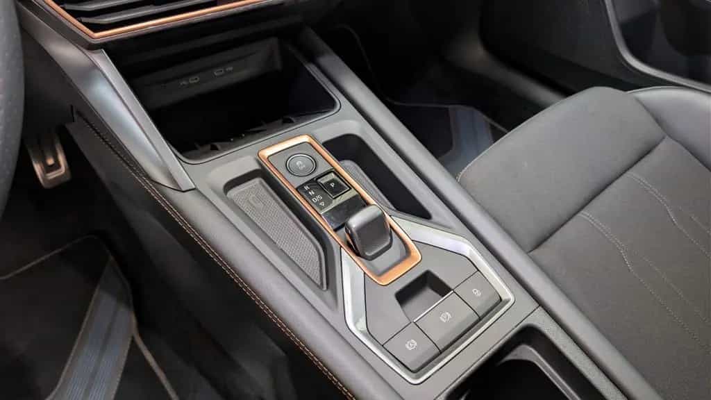 Cupra Leon Sportstourer 1.5 eTSI ACC*EL.HECK*LED* 12/2025-photo-9